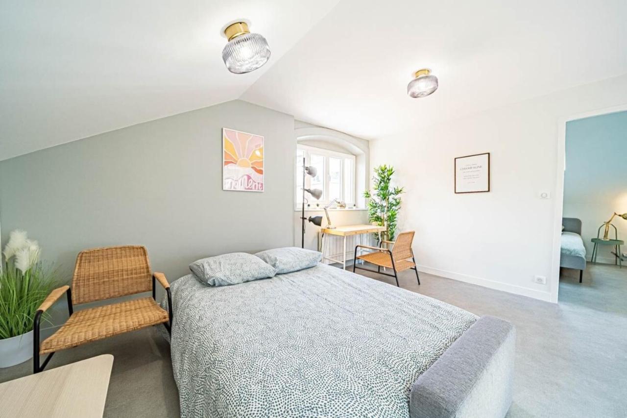 Le Melzet Charmant 4 Pers Avec Terrasse Charpennes Villeurbanne Exteriör bild